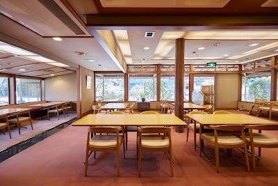 鉢の木 新館