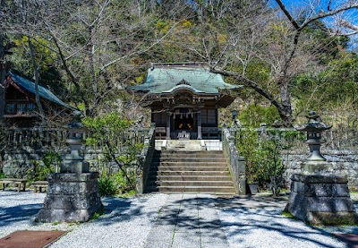 御霊神社